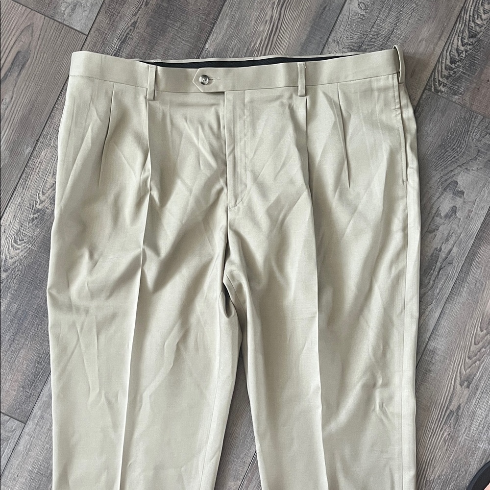 Savane Men's Light Tan Dress Pants